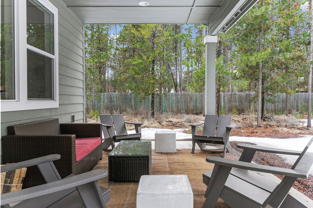 Moonlit Forest Retreat - Fireside Nights