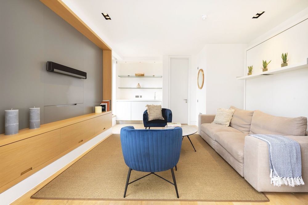 Accomodo London Waterloo - Luxury & Spacious Triplex Penthouse on Southbank