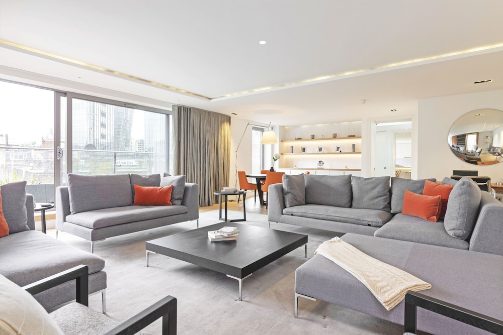 Accomodo London Waterloo - Luxury & Spacious Triplex Penthouse on Southbank