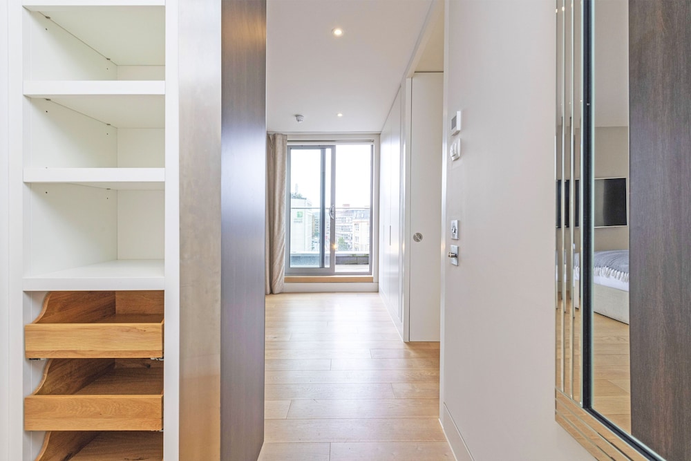 Accomodo London Waterloo - Luxury & Spacious Triplex Penthouse on Southbank