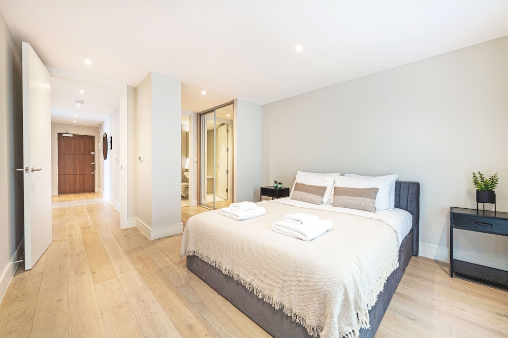 Accomodo London Southbank - Spacious & Elegant Apartments near Big Ben & London Eye