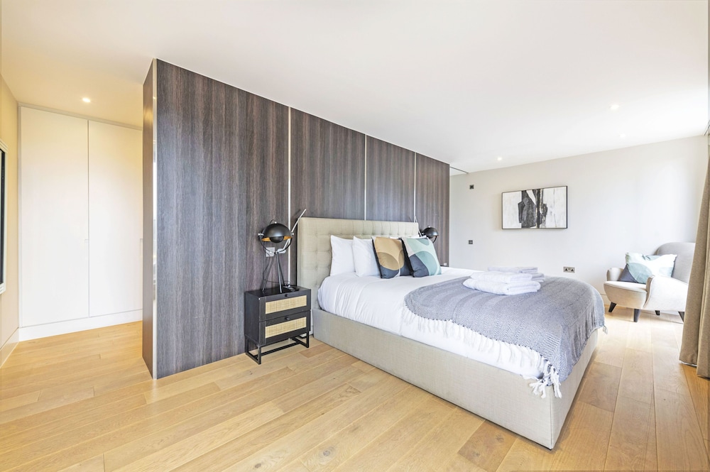 Accomodo London Waterloo - Luxury & Spacious Triplex Penthouse on Southbank