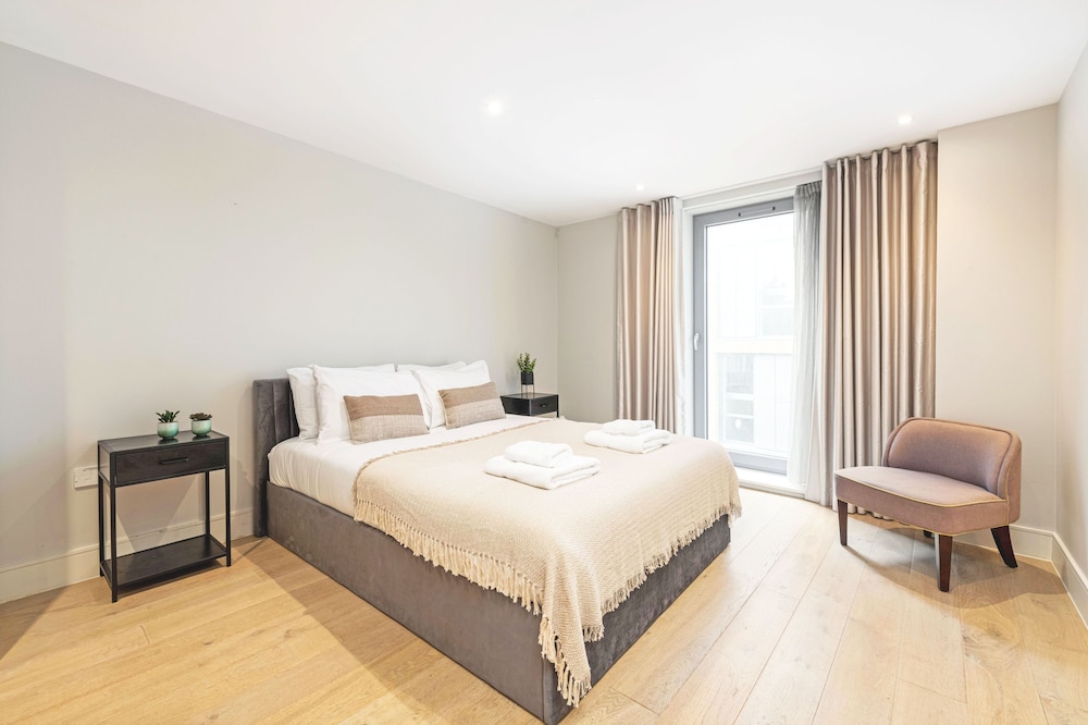 Accomodo London Southbank - Spacious & Elegant Apartments near Big Ben & London Eye