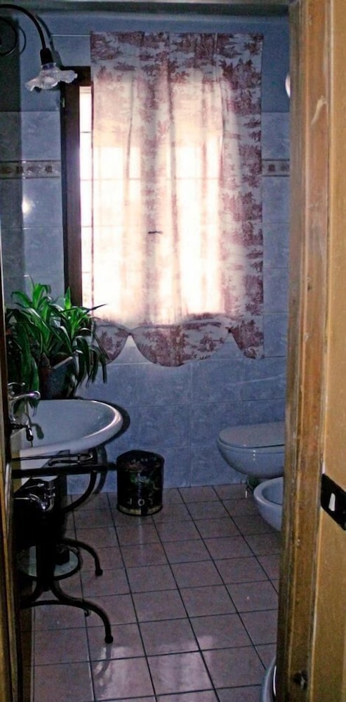 Photo 28