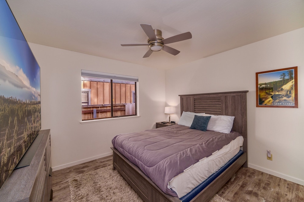 The Azure Tahoe Cabin 3 Bedroom Home