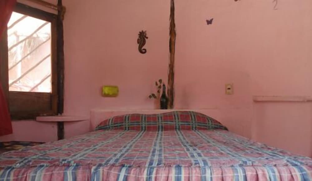 Acamaya Reef Cabanas - Caravan Park