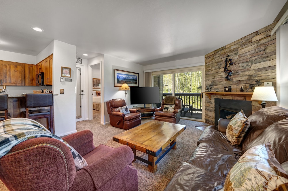 Park City Ski Resort - Snow Flower Vacation Homes