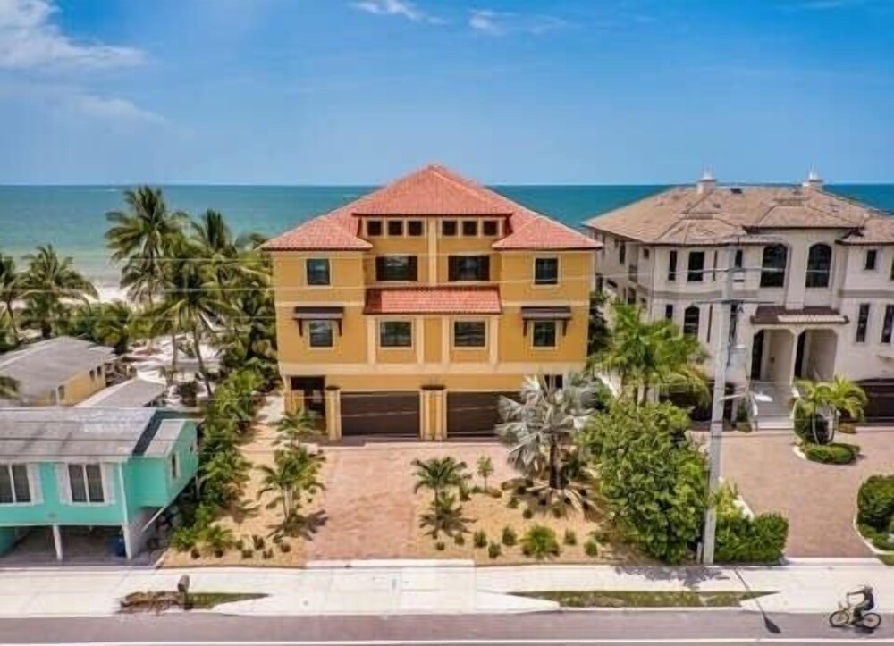 Moana Oasis on Estero Blvd by RedAwning