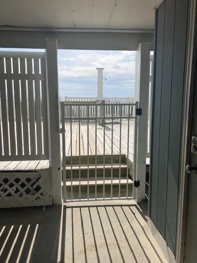 Duneside Iii 206 1 Bedroom Condo by RedAwning