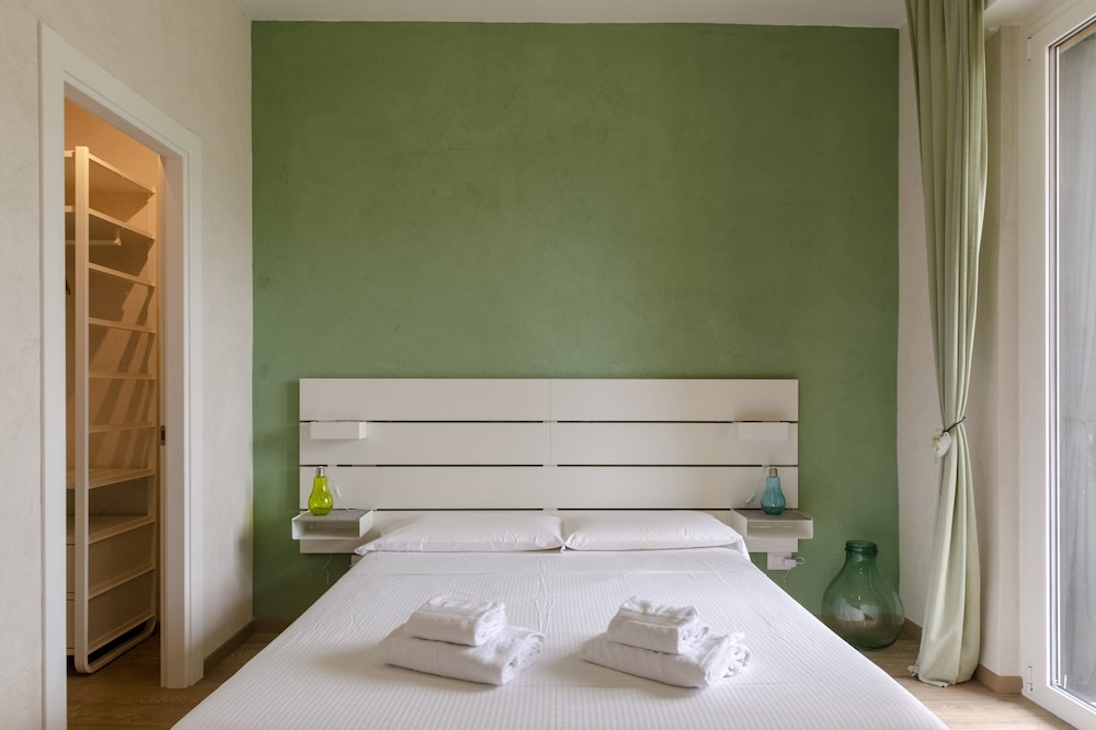 JOIVY Chic Chiavari Apt With 2 Spacious Terraces view 2