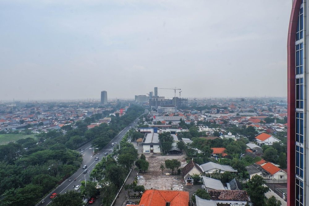 Relaxing and Stylish Studio at Tamansari Papilio Apartment view 2