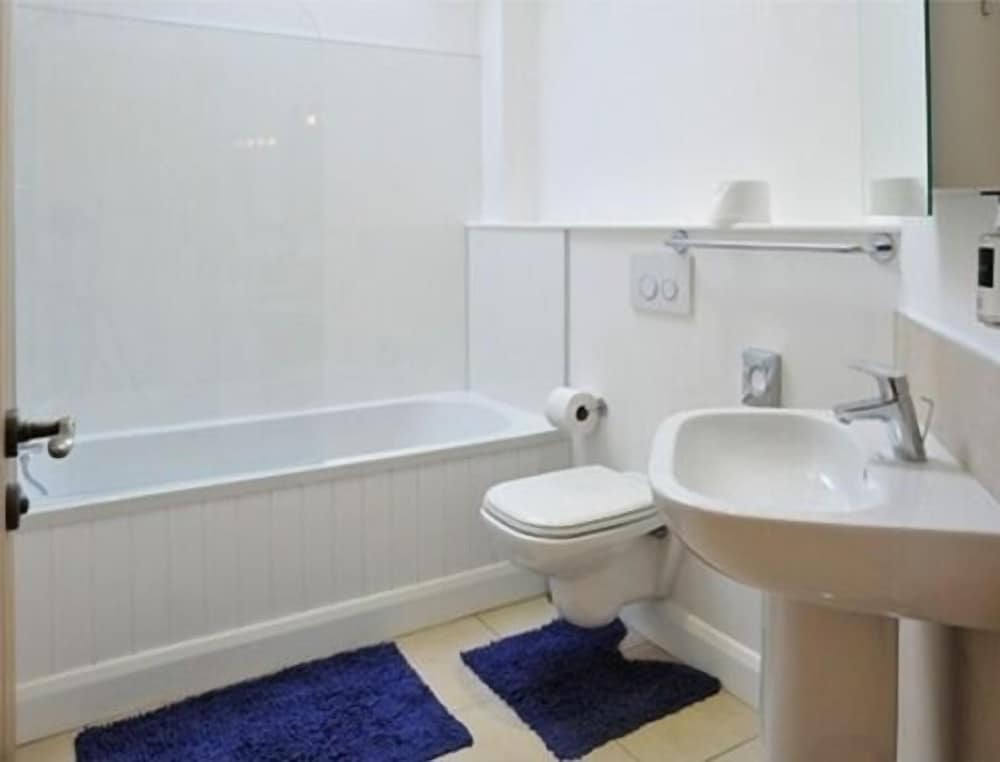 Bushmills Vacations - Pyjama Factory Self Catering Accommodation - Property Image 5