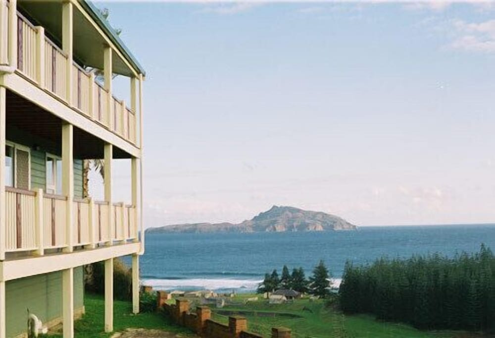 Panorama Seaside Apartments