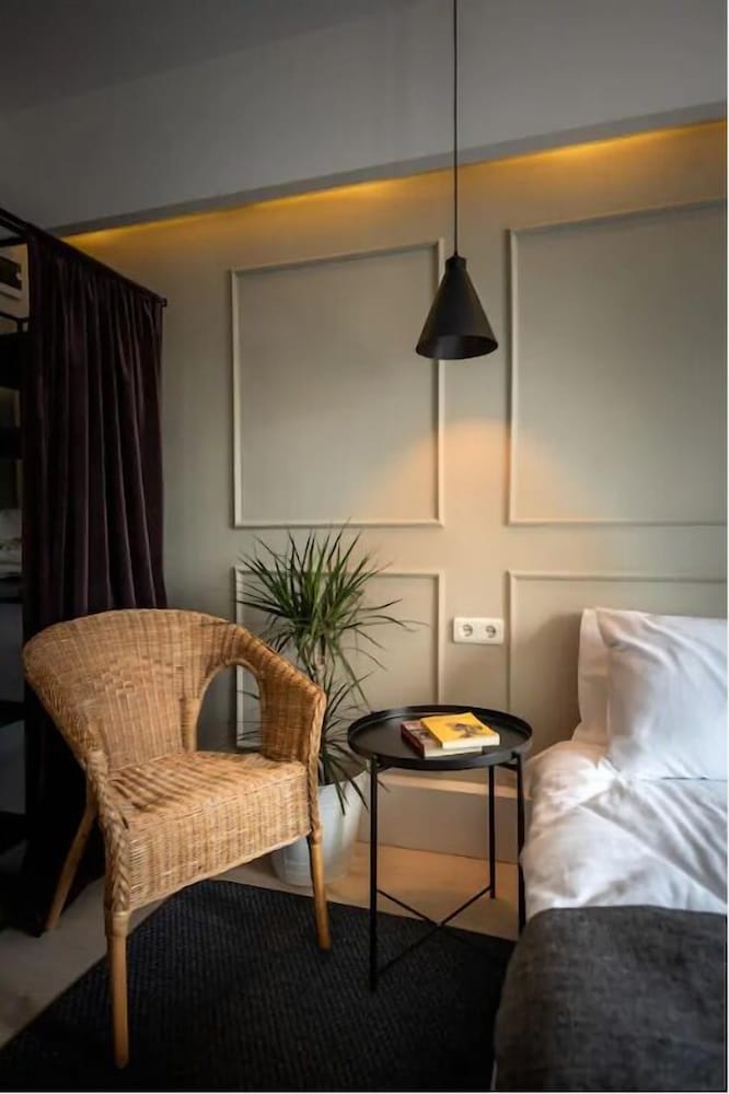 Pesa Suites