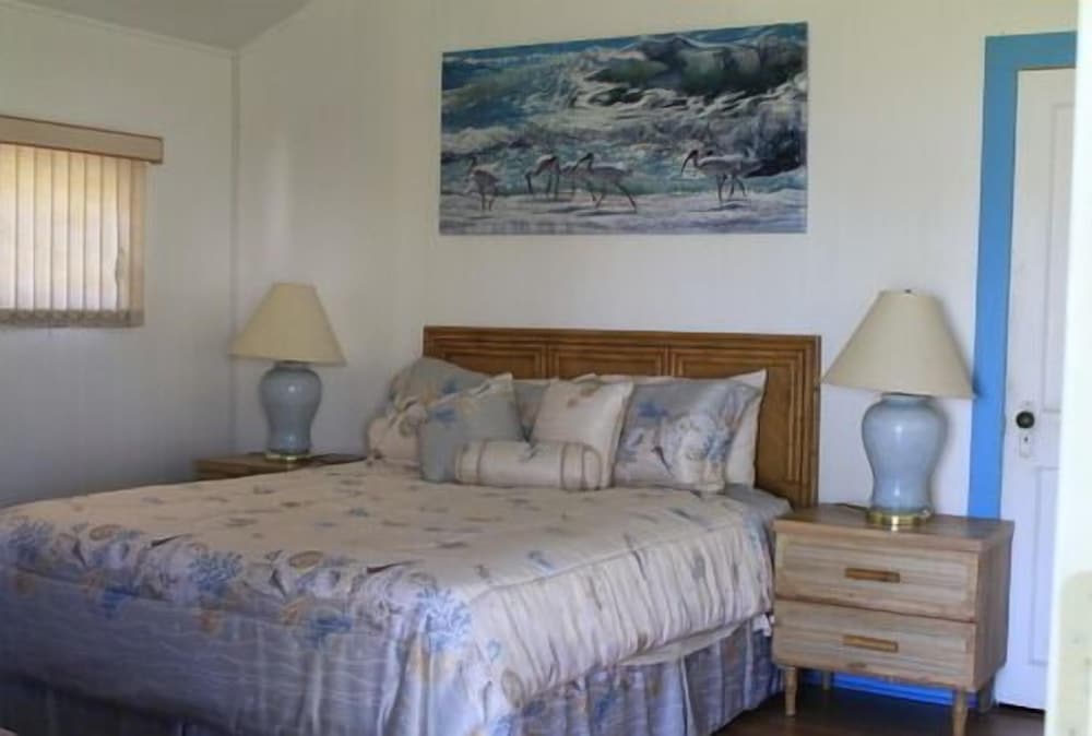 Indian River Lagoon Waterfront Cottages