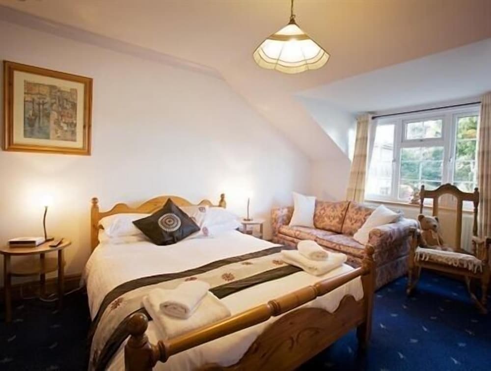 The Crooked Inn view 2