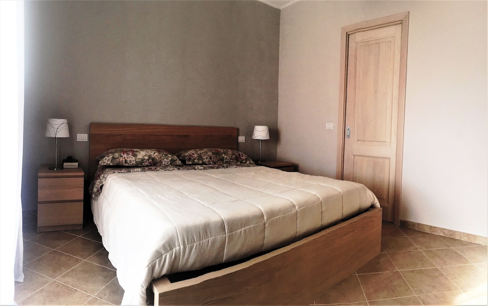San Teodoro Exclusive Villas view 2