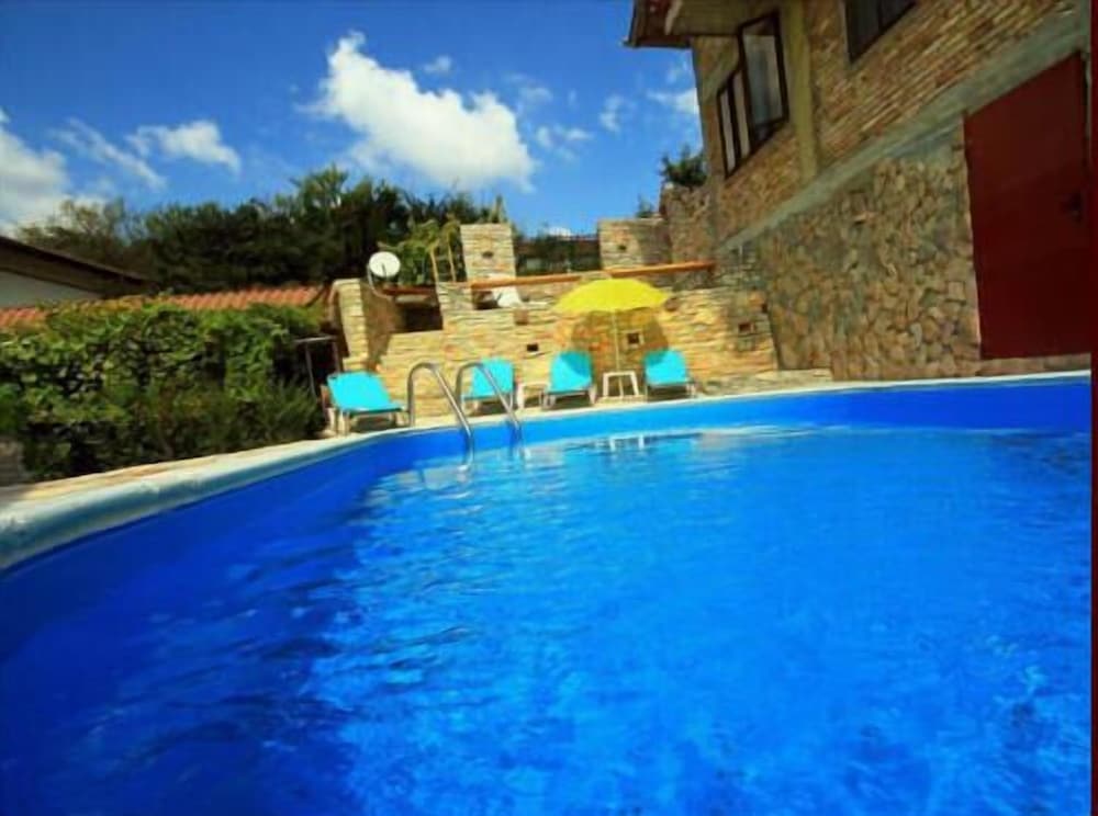Balchik Vacations - Casa de Artes - Property Image 1
