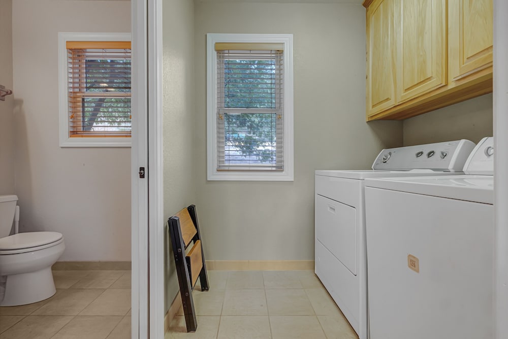 Prasad Retreat - Sunny Home W/ Deck & Air Hockey 3 Bedroom Home by Bear Valley Vacation Rentals