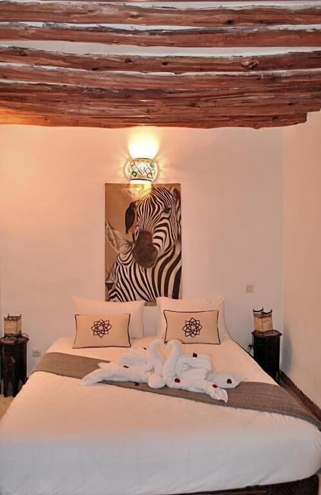 Riad Essaada