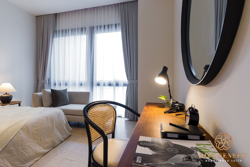 ViiA Residences in KL Eco City, Five Senses