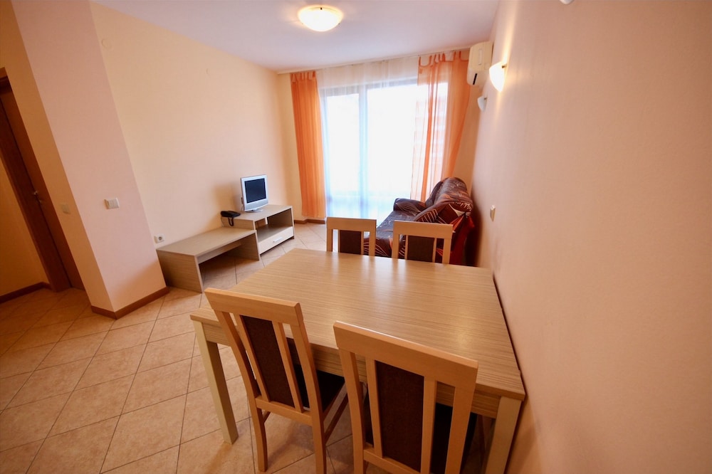 Menada Royal Sun Apartments