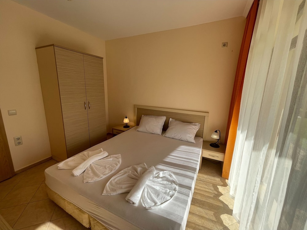 Menada Royal Sun Apartments