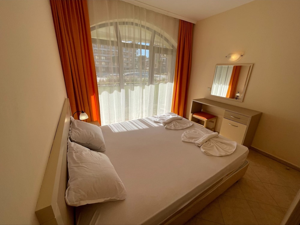 Menada Royal Sun Apartments
