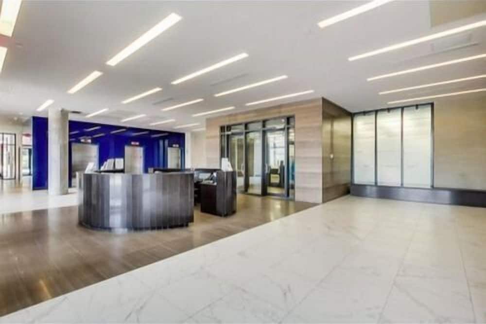 Life Suites Soho 2 Bed - 2 Bath CN Tower View-1