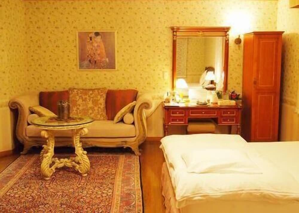 Petit Hotel Corinthian