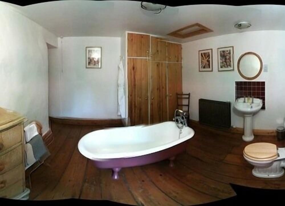 Temple Farmhouse B&B