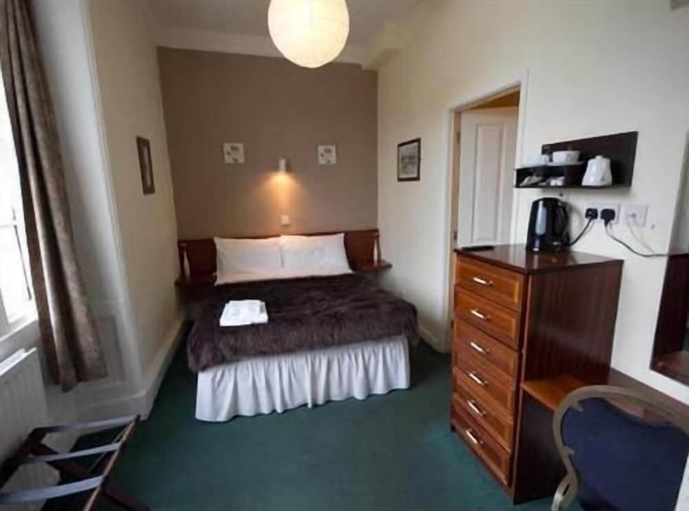 Anchor Hotel