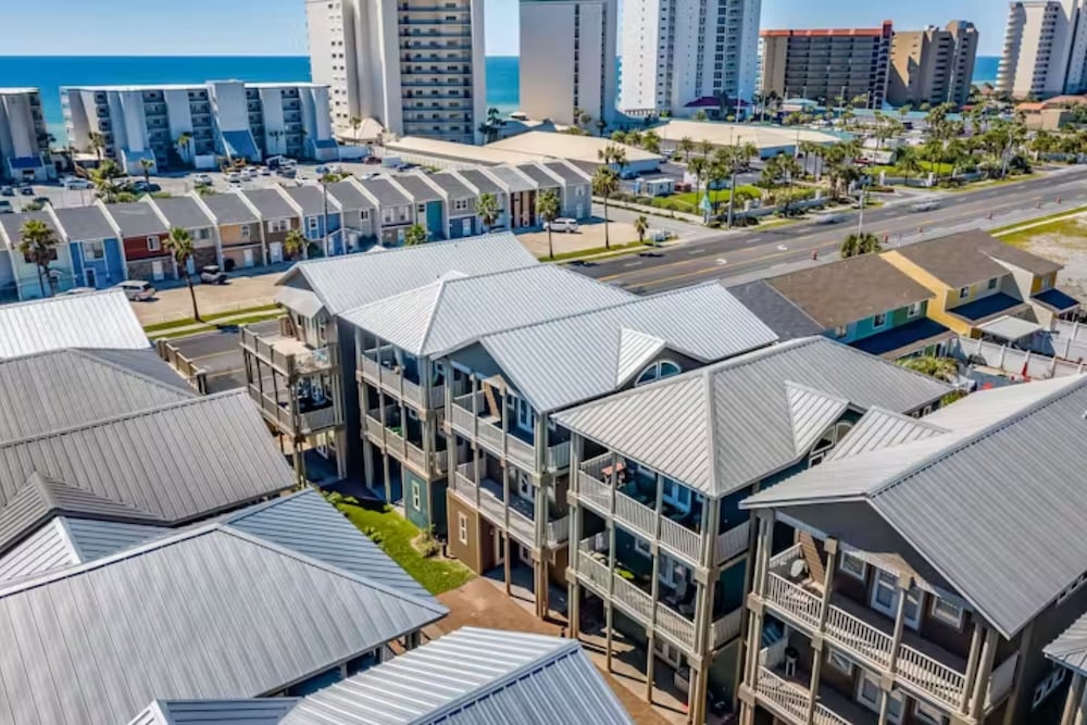 Serenity by the Sea! 4BR Retreat, Sleeps 12, Walk to Beach & Community Pool
