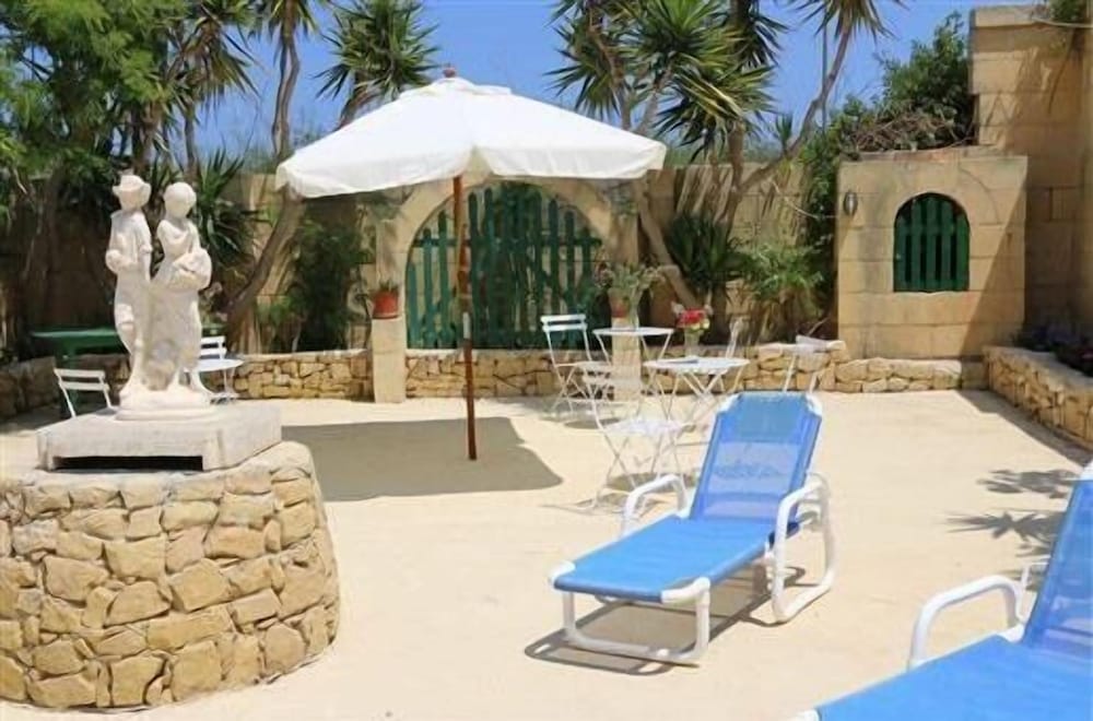 Happy & Healthy Farmhouse Gozo