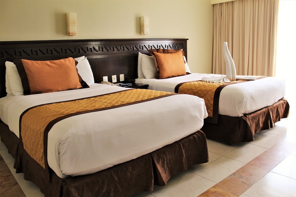 BlueBay Grand Esmeralda All Inclusive - Property Image 46