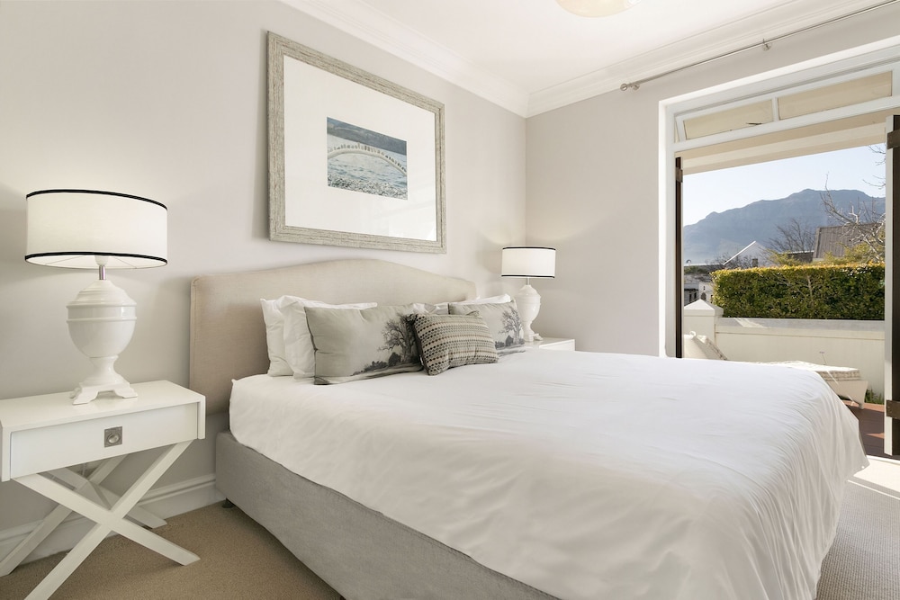Winelands Golf Lodges at De Zalze