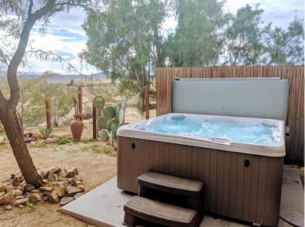 The Cabin Under The Stars - Hot Tub, Bbq And A Firepit 2 Bedroom Cabin by RedAwning view 5