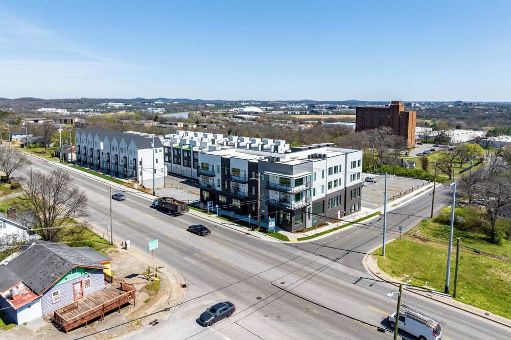 The Heights by AvantStay – Modern Condo Minutes from Broadway