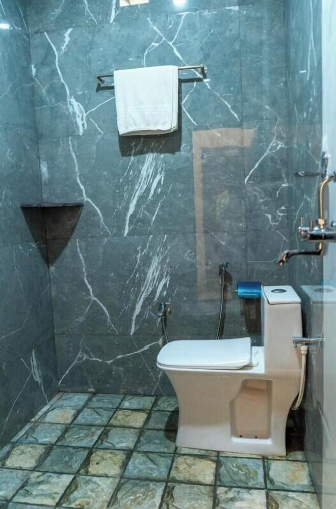 Artham Guesthouse
