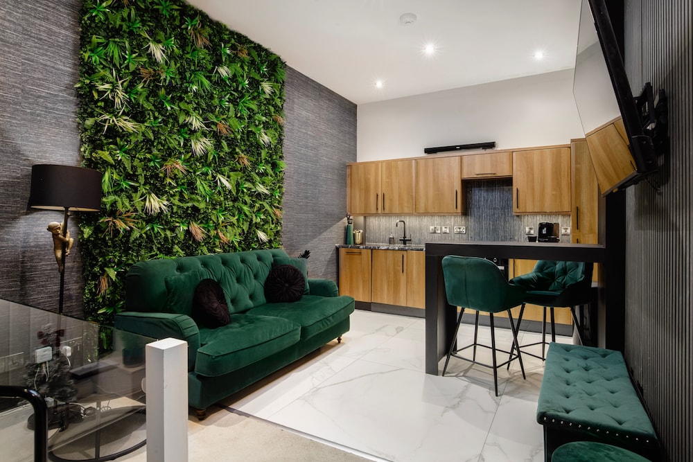 Stylish Edinburgh Apartment