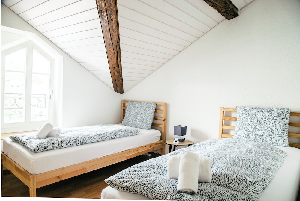 Nimbuzzz Apartments