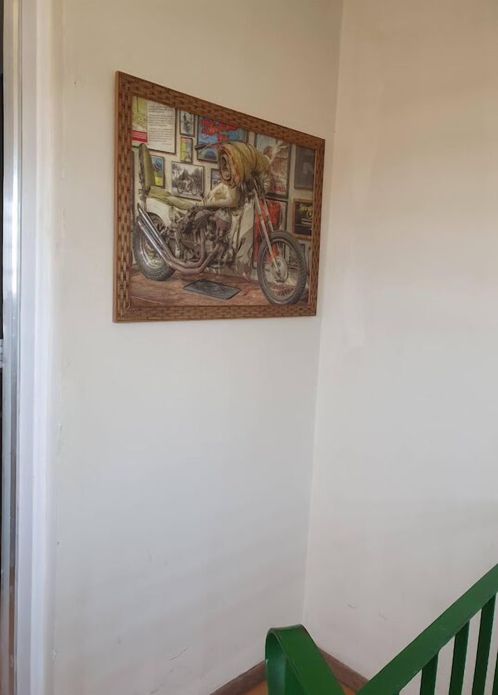 WR7 Hostel