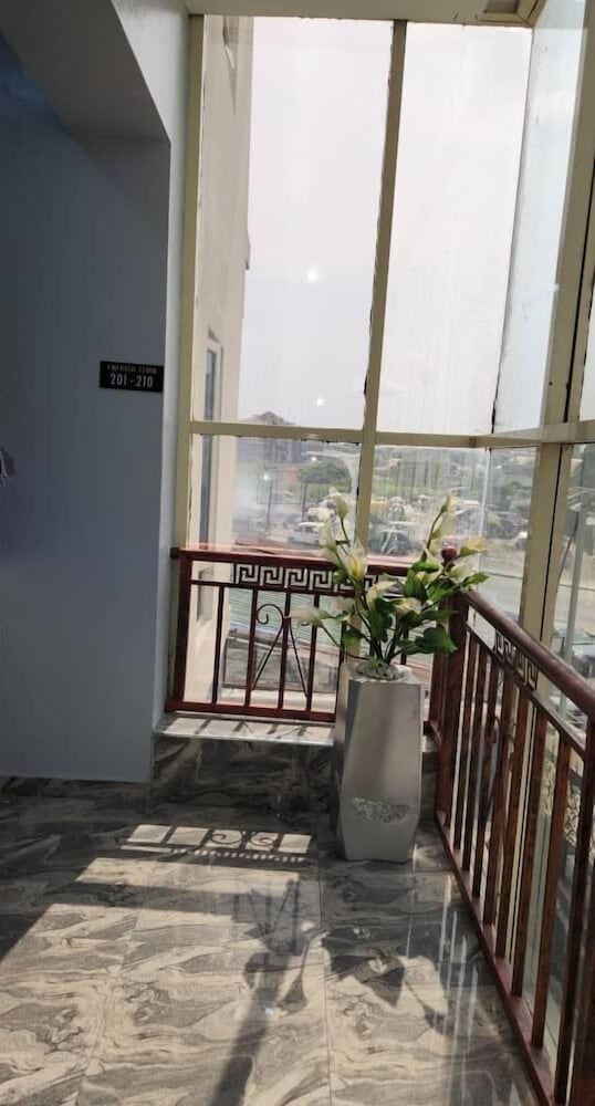 Ceetran Hotels