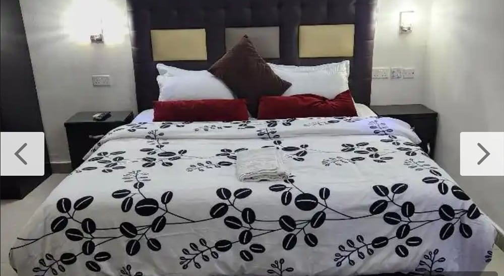 HOD APARTMENTS GRA