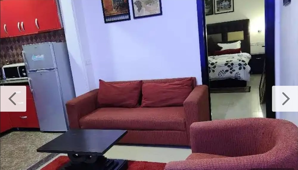 HOD APARTMENTS GRA