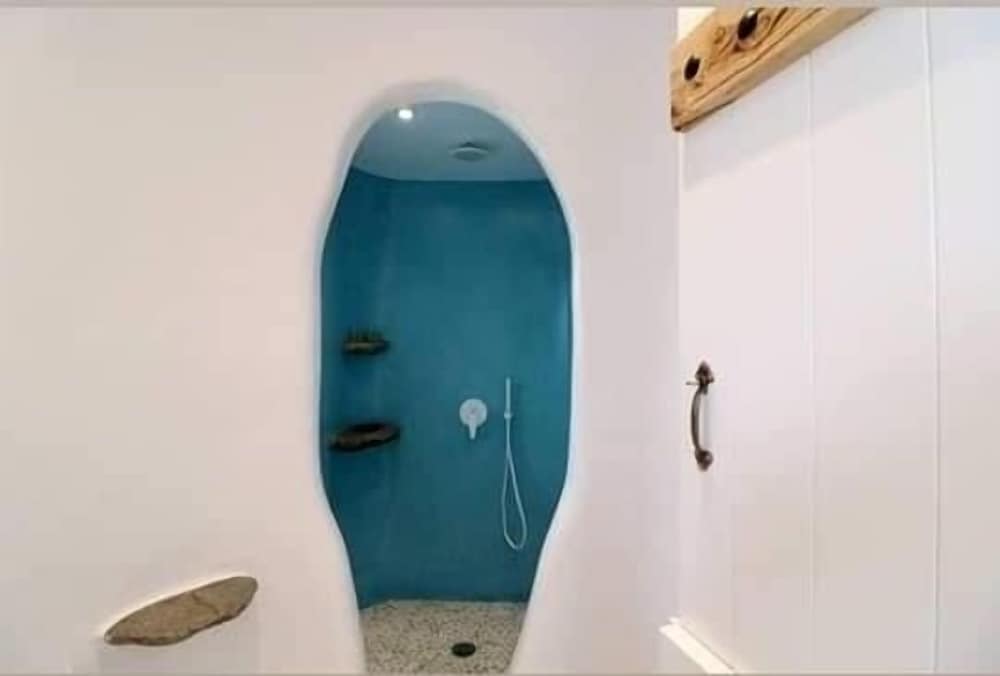 Cave Suites