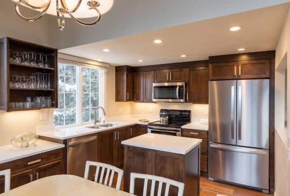 Vorlaufer Condos Short 3 Minute Walk to Vail Village and Gondola One by RedAwning view 3