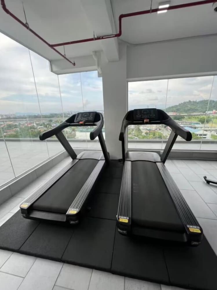 Aru Suites Kota Kinabalu