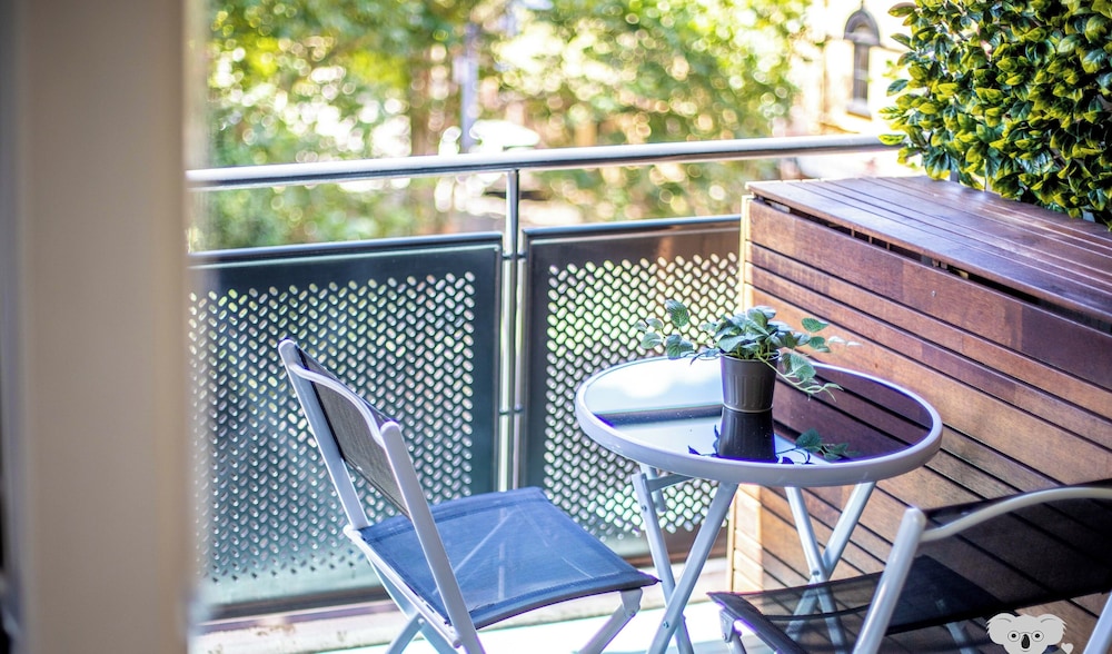 Kozyguru | Surry Hills | Prime Location & Parking