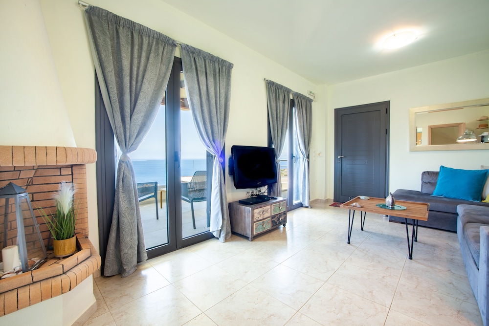 Elounda Sunrise Villa